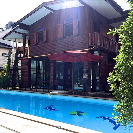 Capital O 1051 Pagoda House Chiang Mai Exterior photo