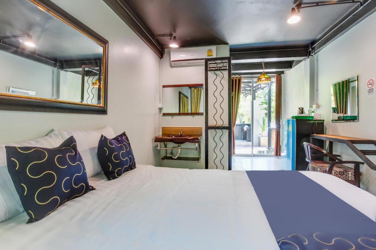 Capital O 1051 Pagoda House Chiang Mai Exterior photo