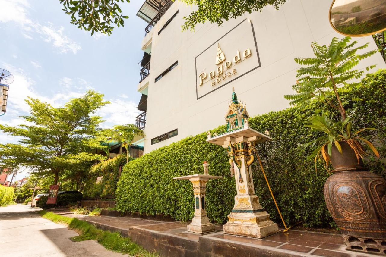 Capital O 1051 Pagoda House Chiang Mai Exterior photo