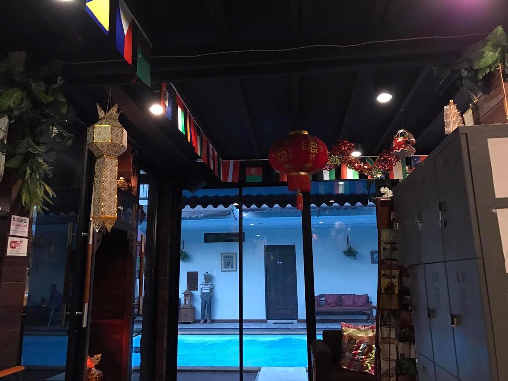 Capital O 1051 Pagoda House Chiang Mai Exterior photo
