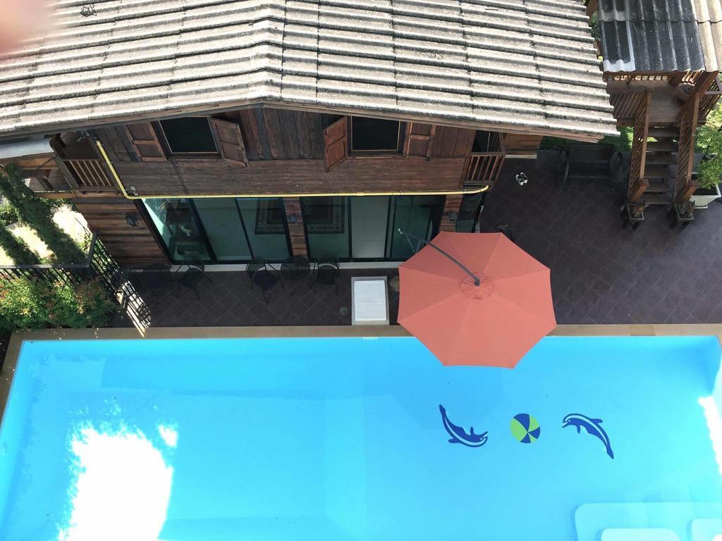 Capital O 1051 Pagoda House Chiang Mai Exterior photo